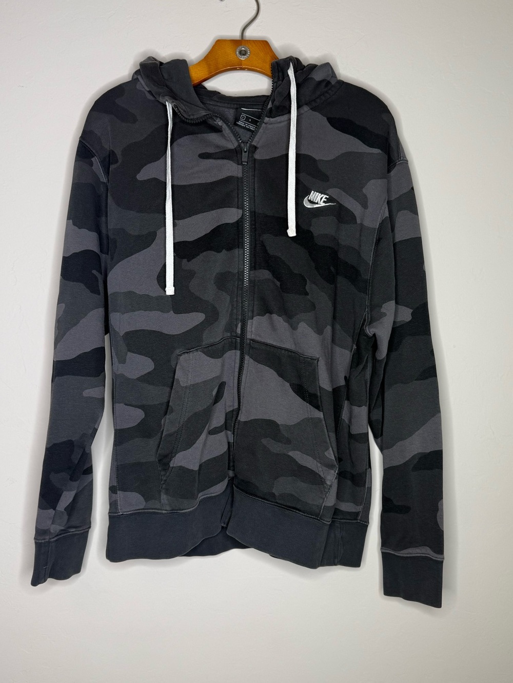 Nike men’s sportswear club fleece camo full zip hoodie black gray size large